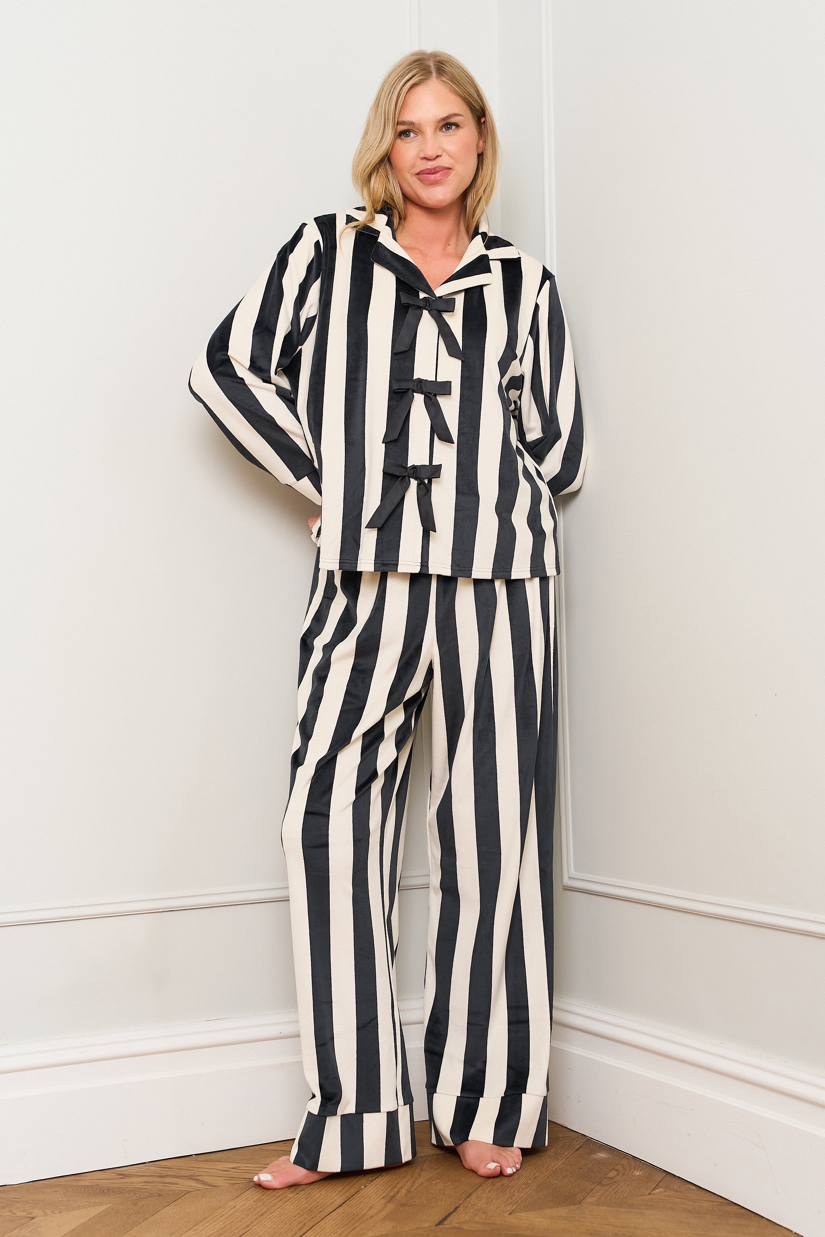 Mono Bow Traditional Pyjama Set – Jim Jam The Label